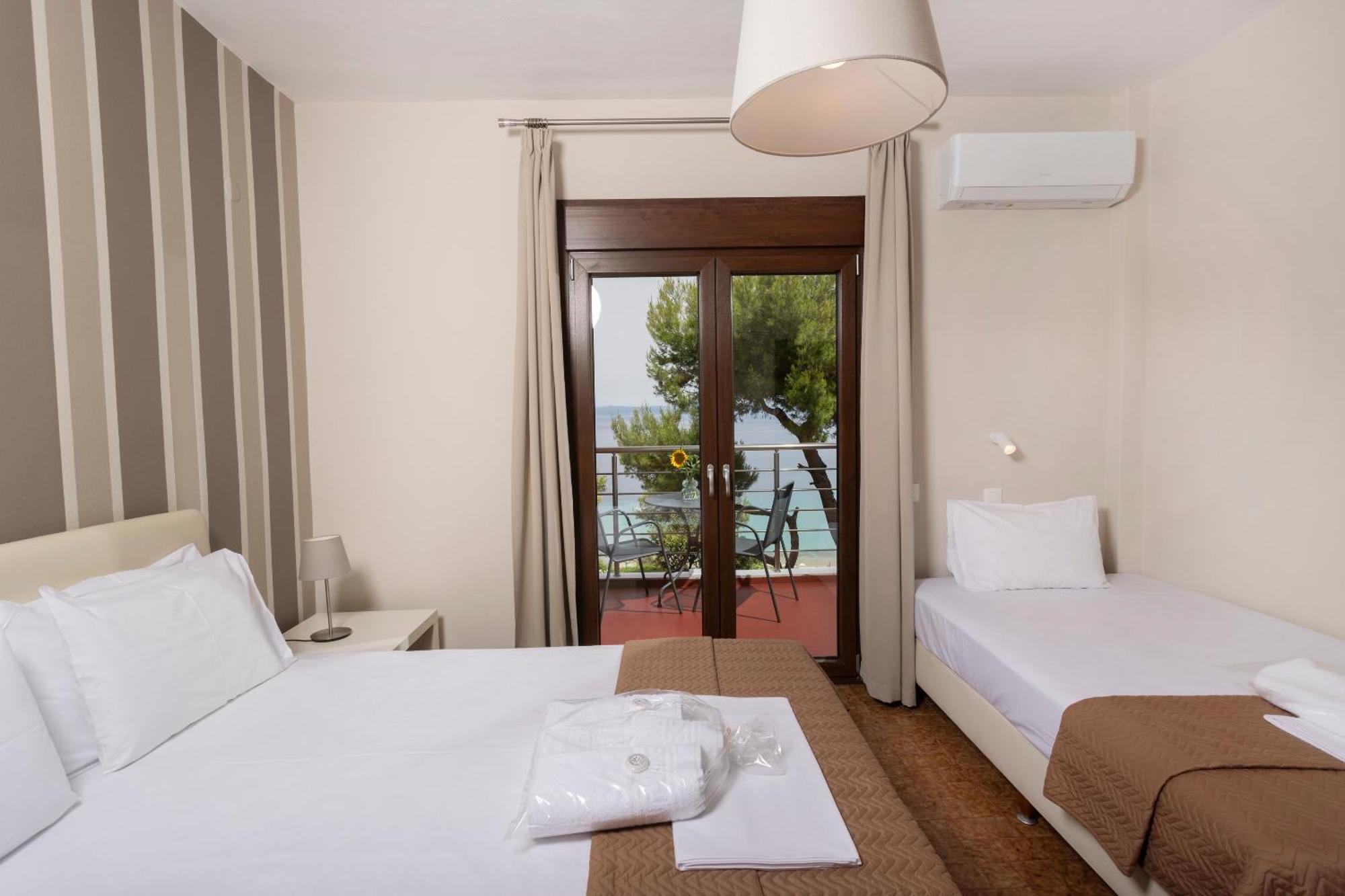 Sea View Apollo Apartments & Studios In Афитос Экстерьер фото