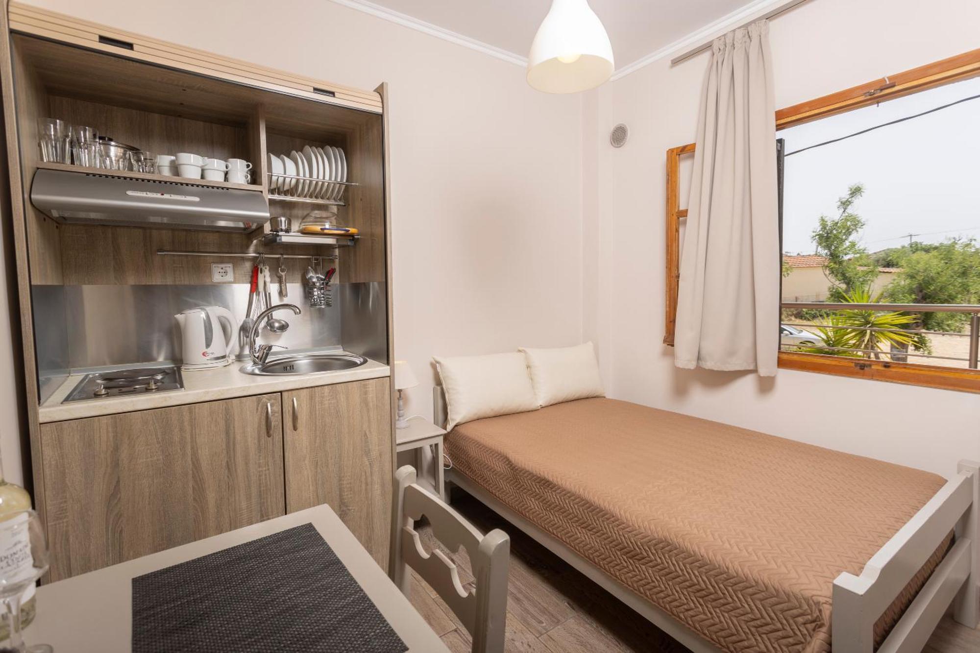 Sea View Apollo Apartments & Studios In Афитос Экстерьер фото