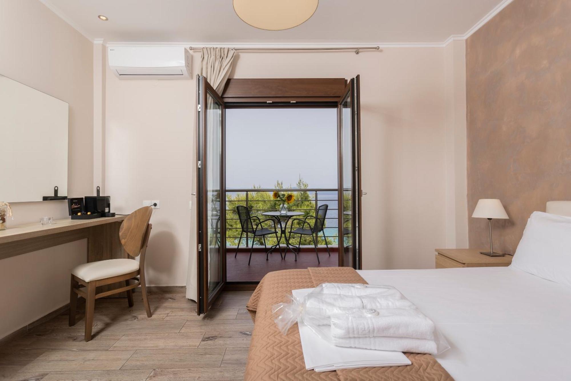 Sea View Apollo Apartments & Studios In Афитос Экстерьер фото